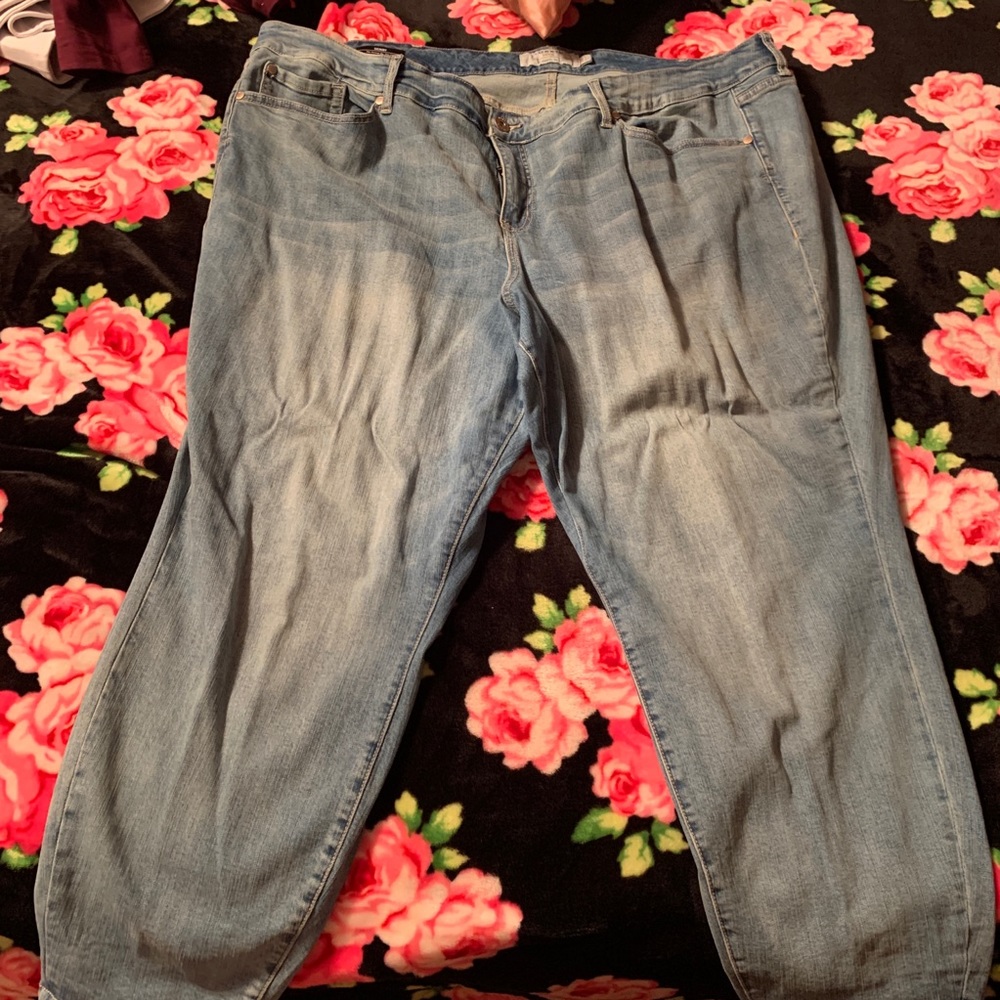 Torrid size 26 skinny jeans